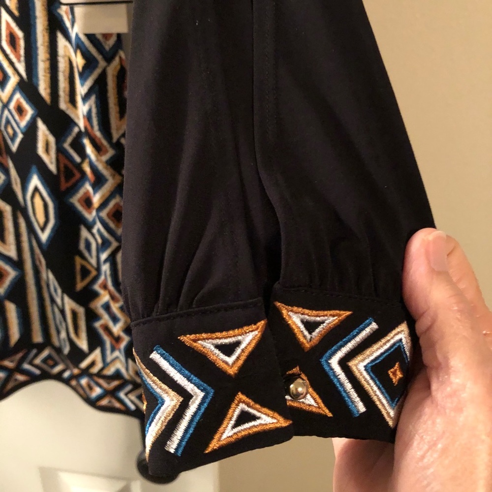 Laundry by Shelli Segal Mini - Picture 9 of 12